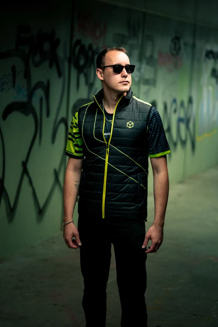 Hack The Box Gilet - Image 2